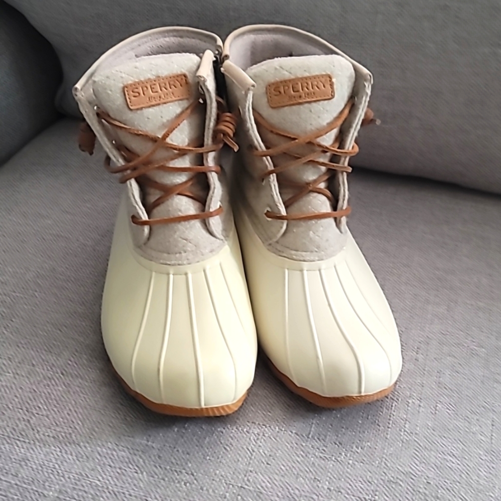 Sperry Boots